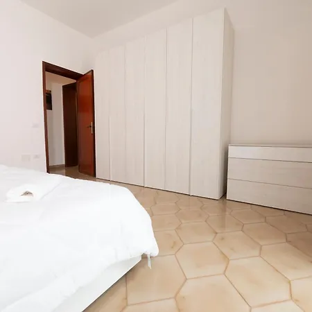 Domus61 Holiday home *