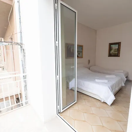 Domus61 Holiday home *